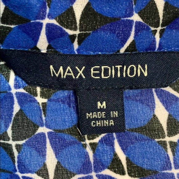 Max Edition Blue Sleeveless Top - Picture 6 of 7